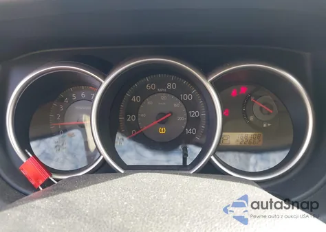 2008 Nissan Versa 1.8S z USA, uszkodzony, nr VIN 3N1BC13E08L406052